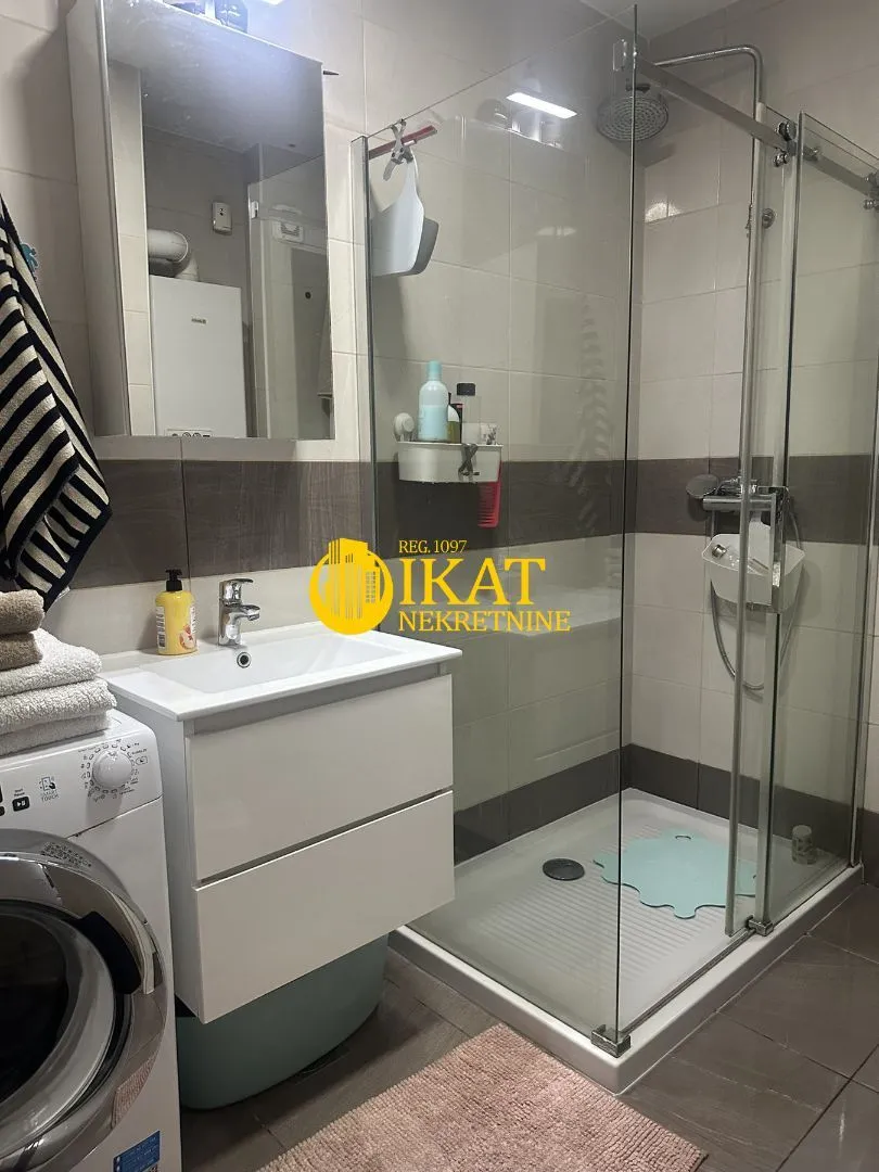 Prodaja, trosoban stan, 60m², Olimp, Zvezdara Sve Podlokacije