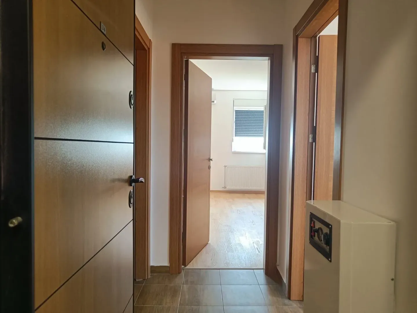 Rent, two bedroom apartment, 54m², Kaluđerica, Beograd