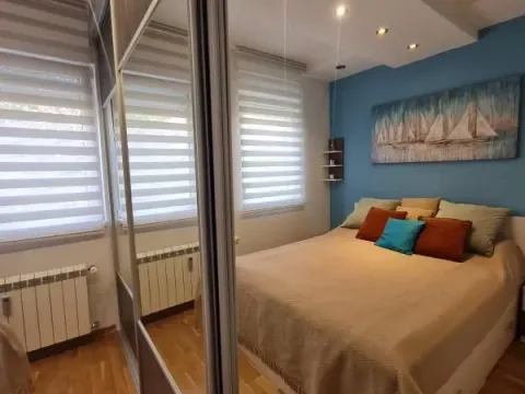 Sale, one bedroom apartment, 42m², Novi Beograd Blok 61, Novi Beograd Sve Podlokacije - image 4