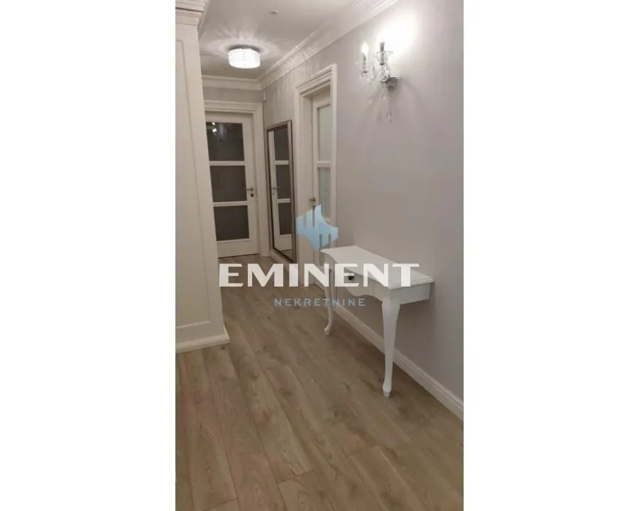Rent, apartment, 215m², Senjak, Beograd