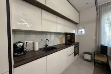 Rent, two bedroom apartment, 40m², Stari Grad, Beograd - image 6