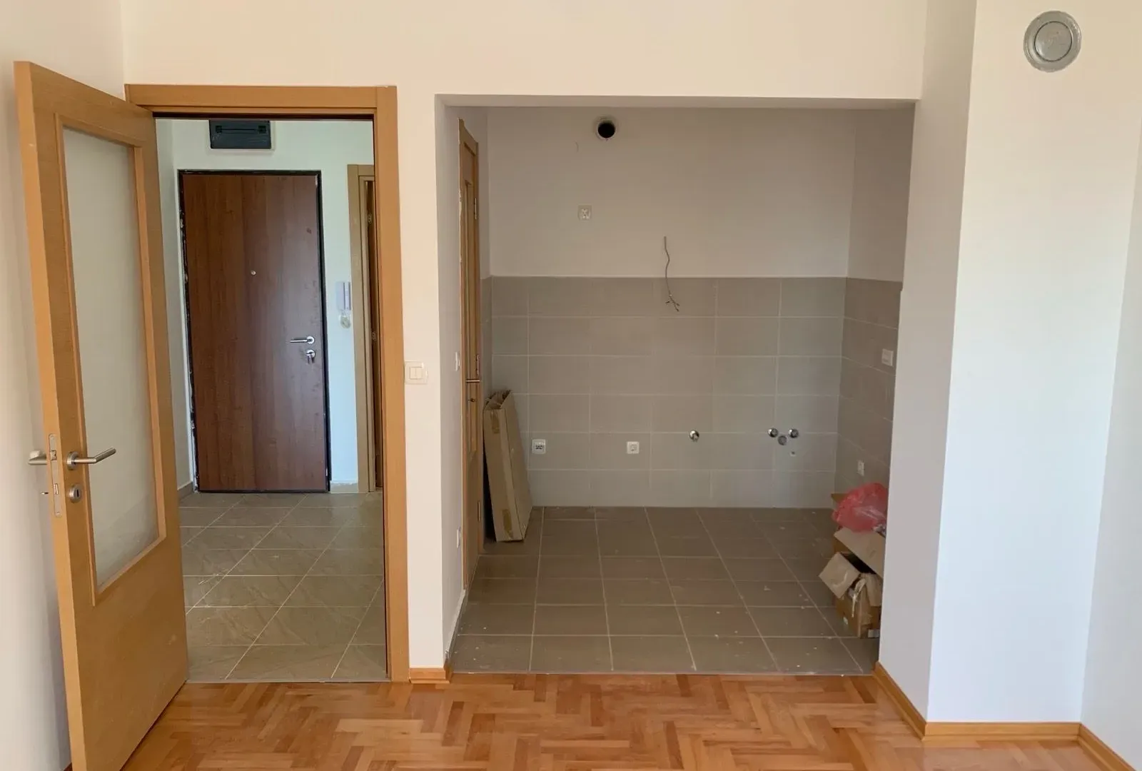 Prodaja, dvosoban stan, 58m², Dubovica, Budva