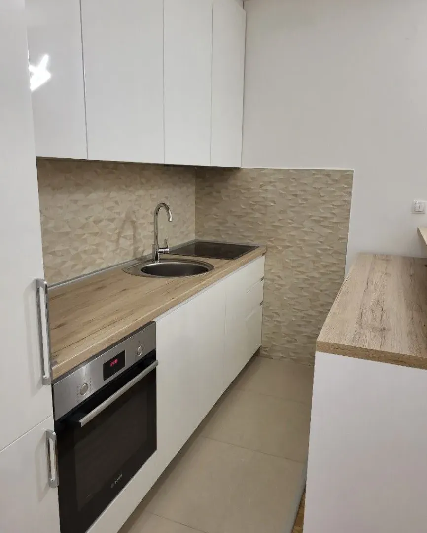 Izdavanje, dvosoban stan, 43m², Telep severni, Novi Sad Sve Podlokacije