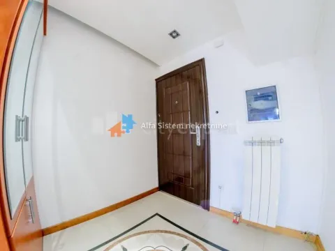 Rent, three bedroom apartment, 100m², Savski Venac, Beograd - image 12