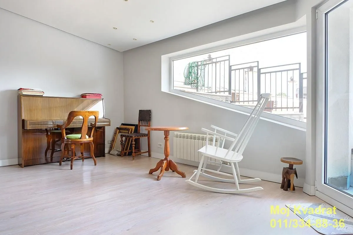 Sale, four bedroom apartment, 161m², Kalenić Pijaca, Vračar Sve Podlokacije