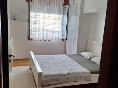 Izdavanje, jednosoban stan, 58m², Centar, Tivat - image 6