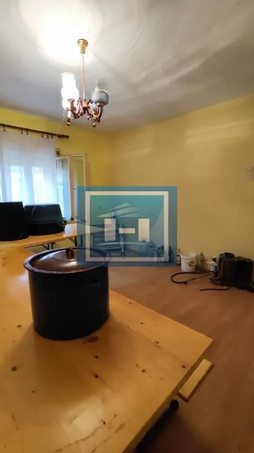 Sale, house, 240m², Batočina, Srbija