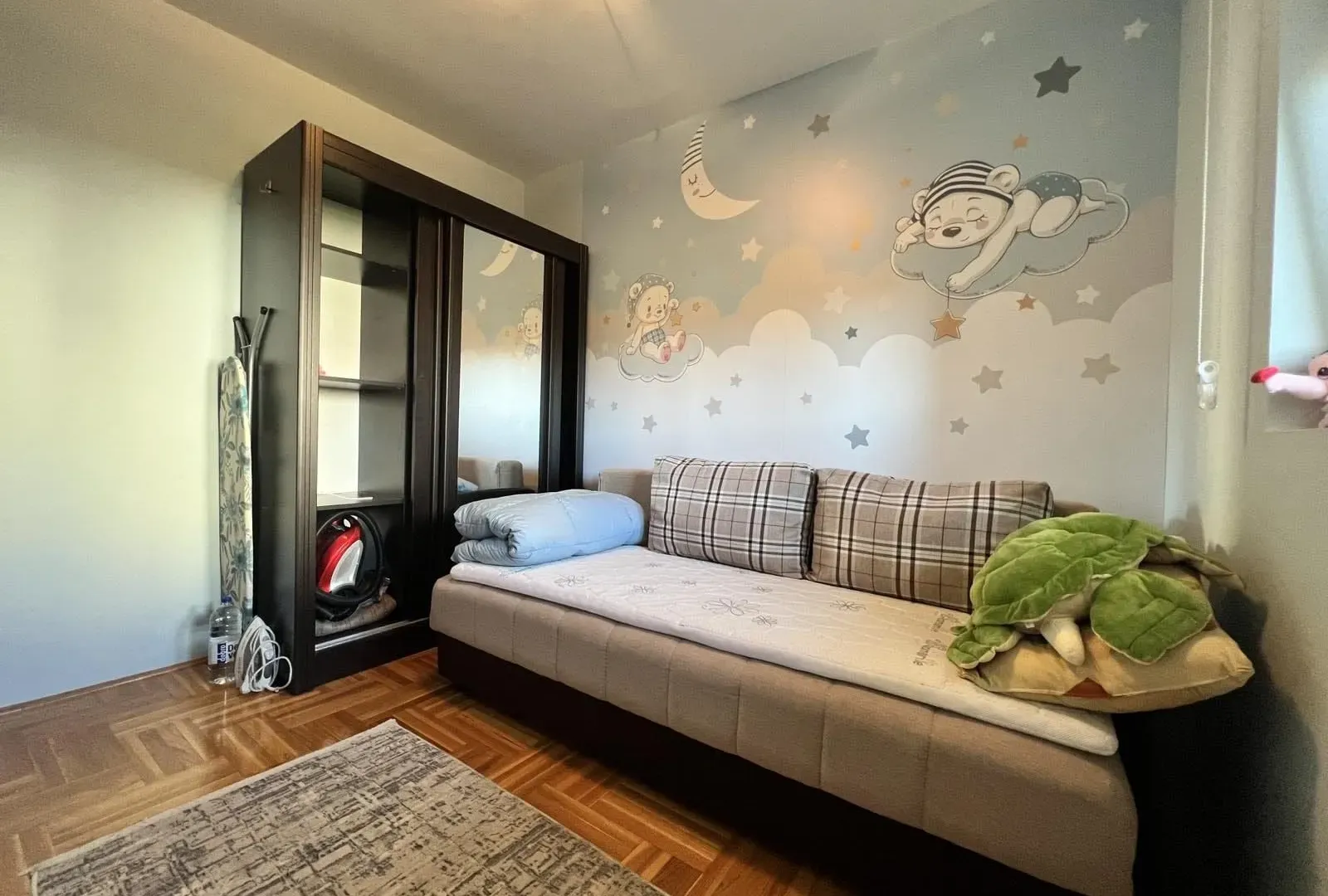 Izdavanje, dvosoban stan, 51m², City Kvart, Podgorica