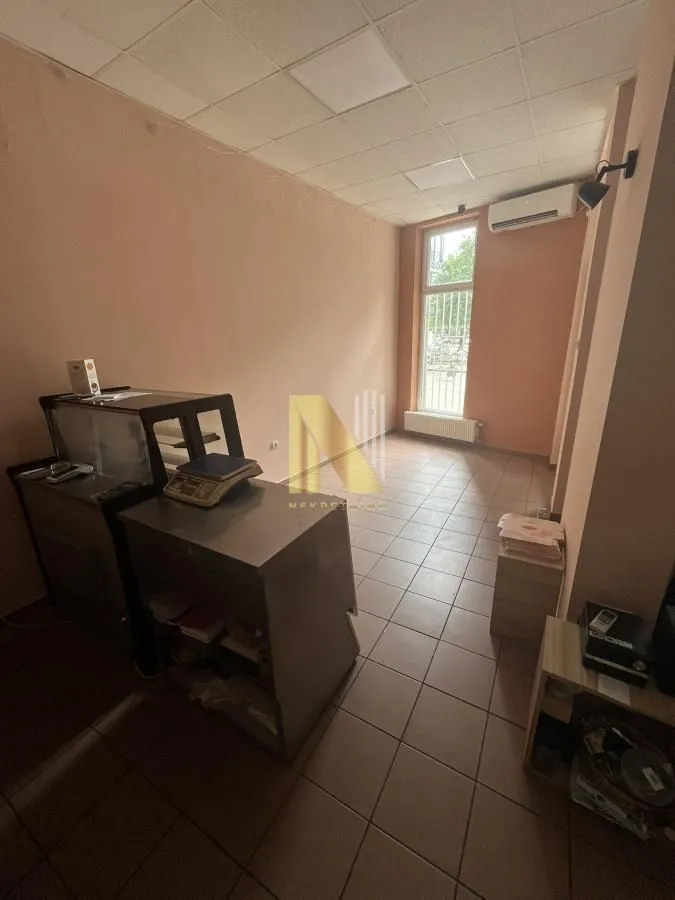 Sale, office space, 44m², Grbavica, Novi Sad Sve Podlokacije