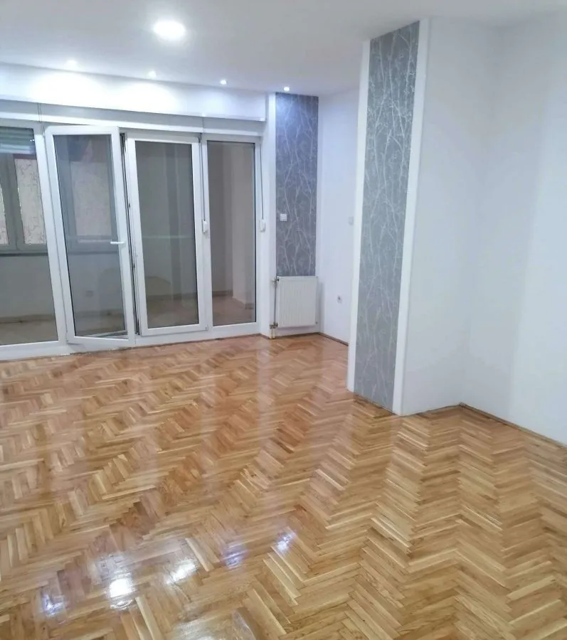 Prodaja, dvosoban stan, 59m², Bulevar Oslobodjenja, Novi Sad Sve Podlokacije