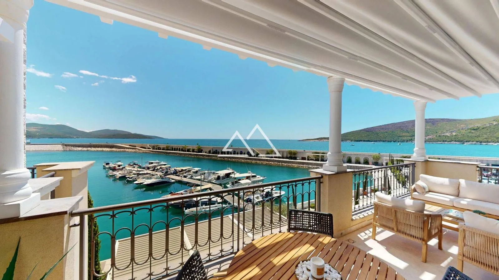 Prodaja, dvosoban stan, 99m², Luštica Bay, Tivat