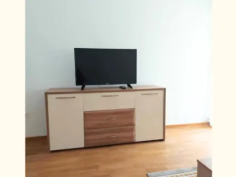 Izdavanje, jednosoban stan, 44m², City Kej, Podgorica - image 7