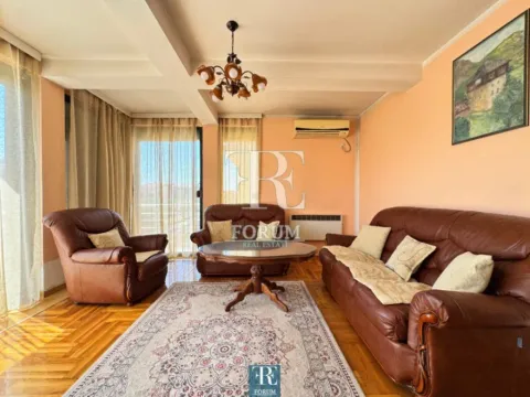 Izdavanje, dvosoban stan, 90m², Stari Aerodrom, Podgorica