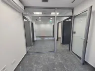 Izdavanje, poslovni prostor, 80m², Centar, Podgorica - image 9