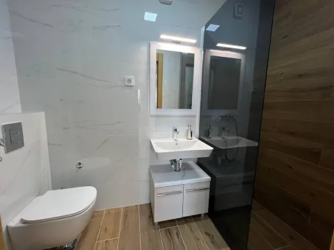 Rent, office space, 101m², Centar, Novi Sad - image 18