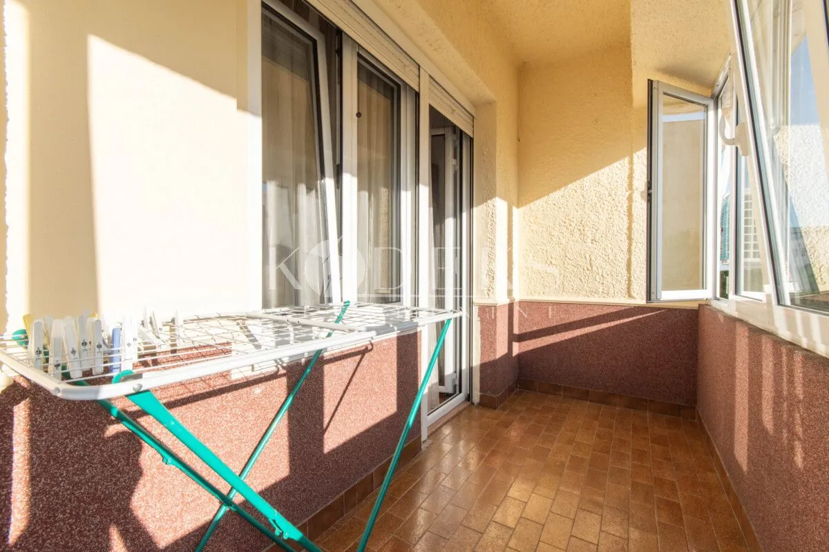 Prodaja, dvosoban stan, 92m², Centar, Podgorica
