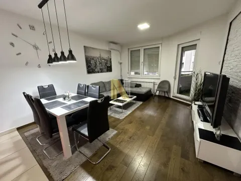 Rent, two bedroom apartment, 40m², Bulevar Evrope, Novi Sad Sve Podlokacije