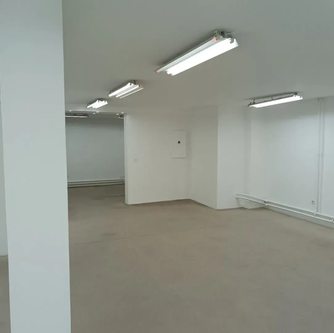 Rent, office space, 120m², Vračar Centar, Vračar Sve Podlokacije