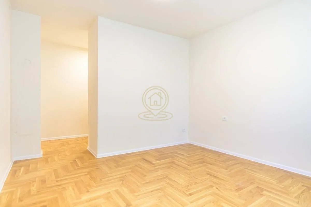 Prodaja, jednosoban stan, 40m², Detelinara, Novi Sad Sve Podlokacije