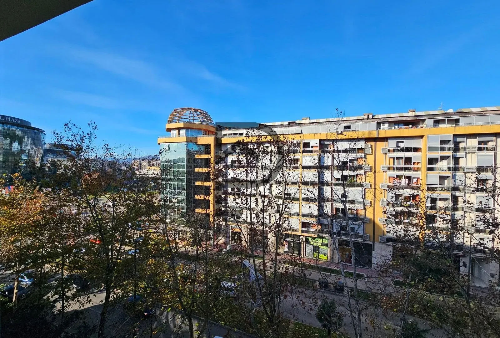 Rent, office space, 55m², Preko Morače, Podgorica