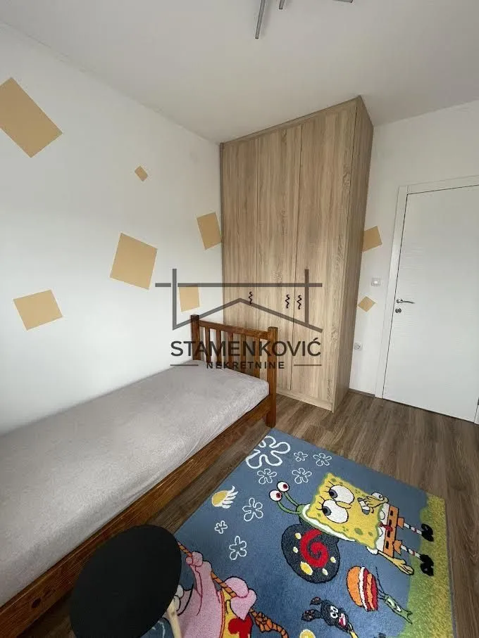 Prodaja, četvorosoban stan, 76m², Adice, Novi Sad Sve Podlokacije