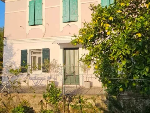 Stan-na-dan, dvosoban stan, 35m², Centar, Tivat - image 11