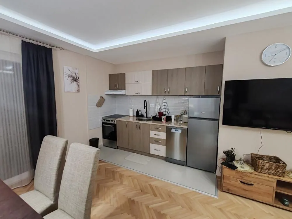 Prodaja, dvosoban stan, 59m², Centar, Vrnjačka Banja