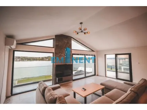 Prodaja, kuća, 200m², Surčin, Beograd - image 5