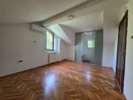 Izdavanje, kuća, 250m², Mareza, Podgorica - image 4