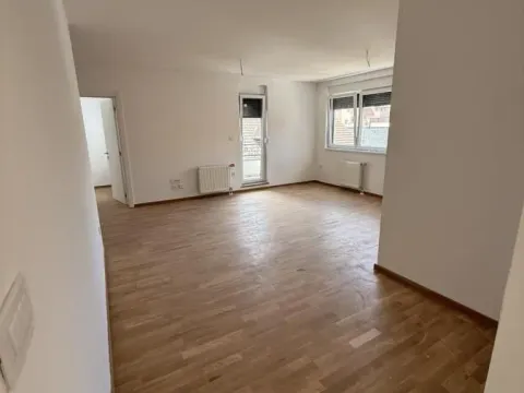 Prodaja, trosoban stan, 83m², Telep, Novi Sad Sve Podlokacije - image 2