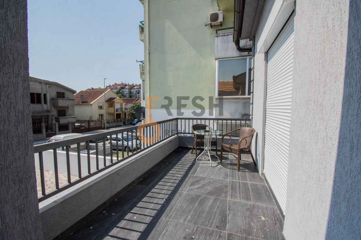 Prodaja, kuća, 450m², Stari Aerodrom, Podgorica