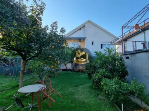 Sale, house, 250m², Stari Aerodrom, Podgorica - image 3