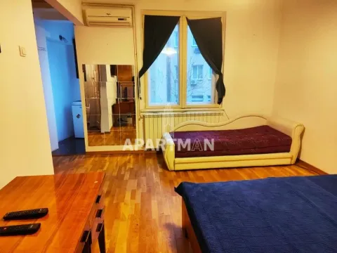 Rent, apartment, 22m², Stari Grad, Beograd - image 3