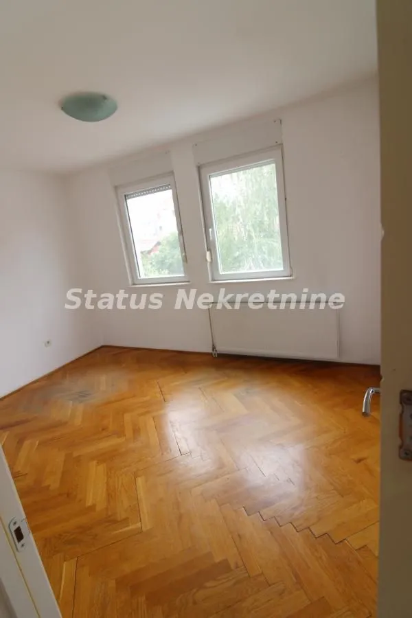 Prodaja, trosoban stan, 83m², Bulevar Oslobodjenja, Novi Sad Sve Podlokacije