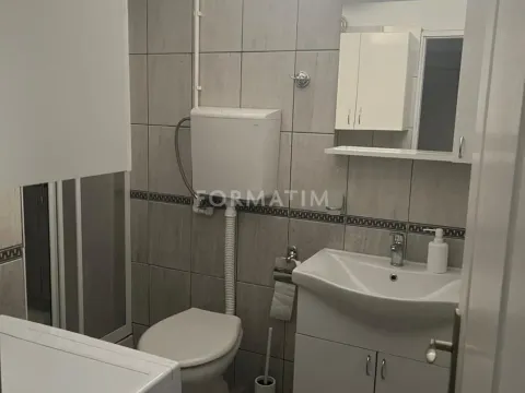 Izdavanje, jednosoban stan, 40m², Stari Grad, Beograd - image 12