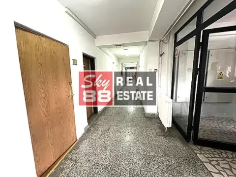 Sale, office space, 535m², Banovo Brdo, Beograd - image 2