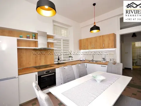 Prodaja, kuća, 90m², Centar, Herceg Novi - image 30