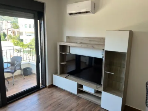 Rent, three bedroom apartment, 71m², Centar, Bar - image 9