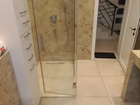 Rent, house, 180m², Gornja Gorica, Podgorica - image 25