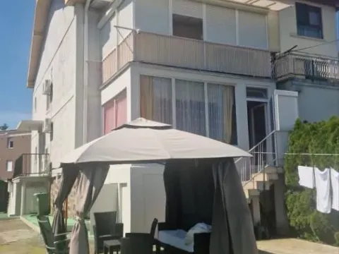 Sale, house, 205m², Petrovaradin, Novi Sad - image 1