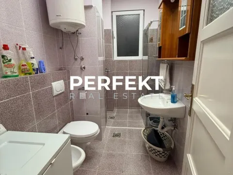 Izdavanje, trosoban stan, 60m², Uciteljsko Naselje, Zvezdara Sve Podlokacije - image 6