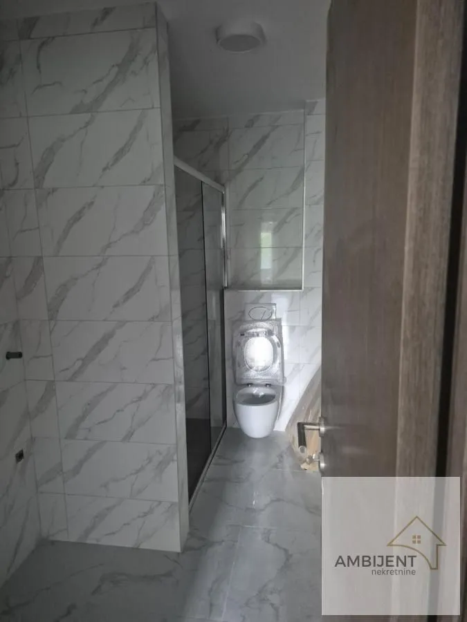 Prodaja, trosoban stan, 102m², Kotež 1, Pančevo