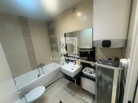 Izdavanje, četvorosoban stan, 150m², Novi Beograd Sve Podlokacije, Beograd - image 13