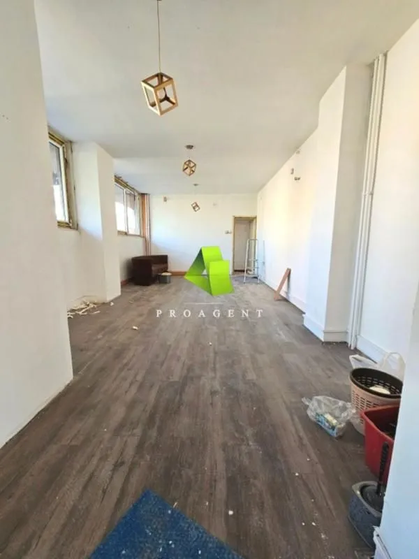 Izdavanje, poslovni prostor, 156m², Medijana, Niš