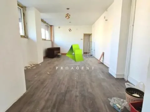 Rent, office space, 156m², Medijana, Niš - image 10