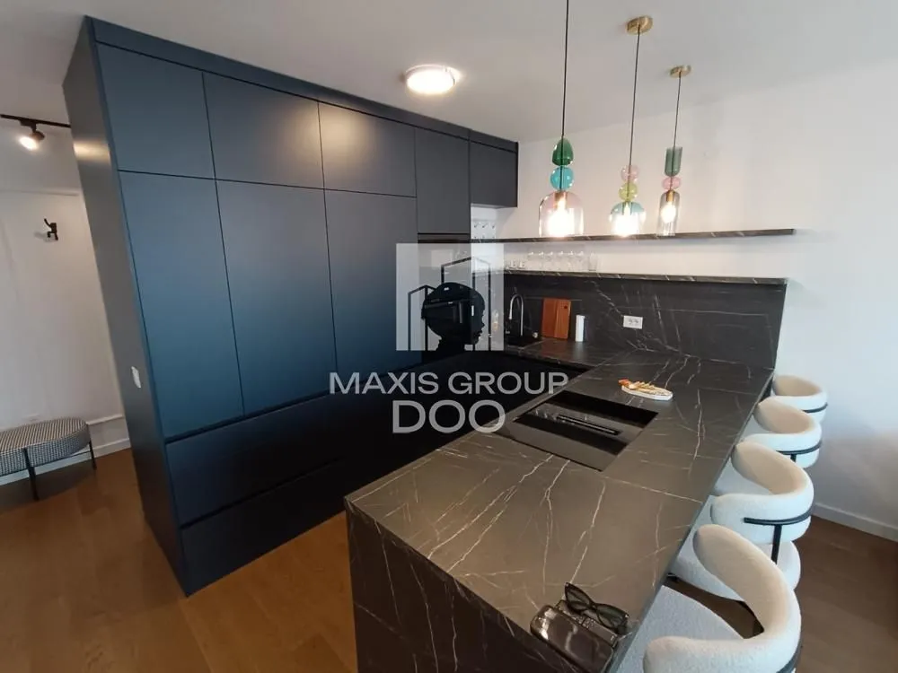 Prodaja, trosoban stan, 82m², Novi Beograd Sve Podlokacije, Beograd