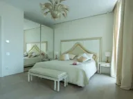 Prodaja, trosoban stan, 562m², Centar, Budva - image 7