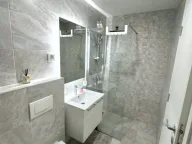 Izdavanje, dvosoban stan, 70m², Stari Aerodrom, Podgorica - image 6