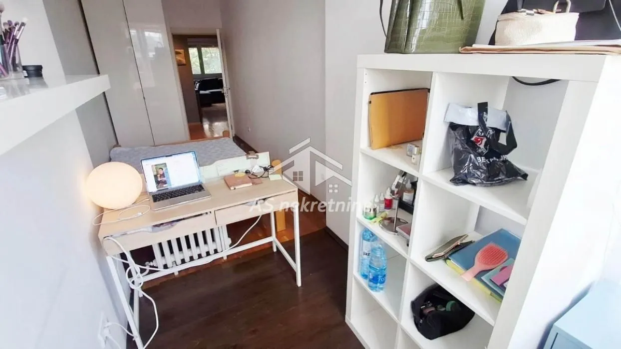 Izdavanje, trosoban stan, 75m², Cvetkova Pijaca, Zvezdara Sve Podlokacije