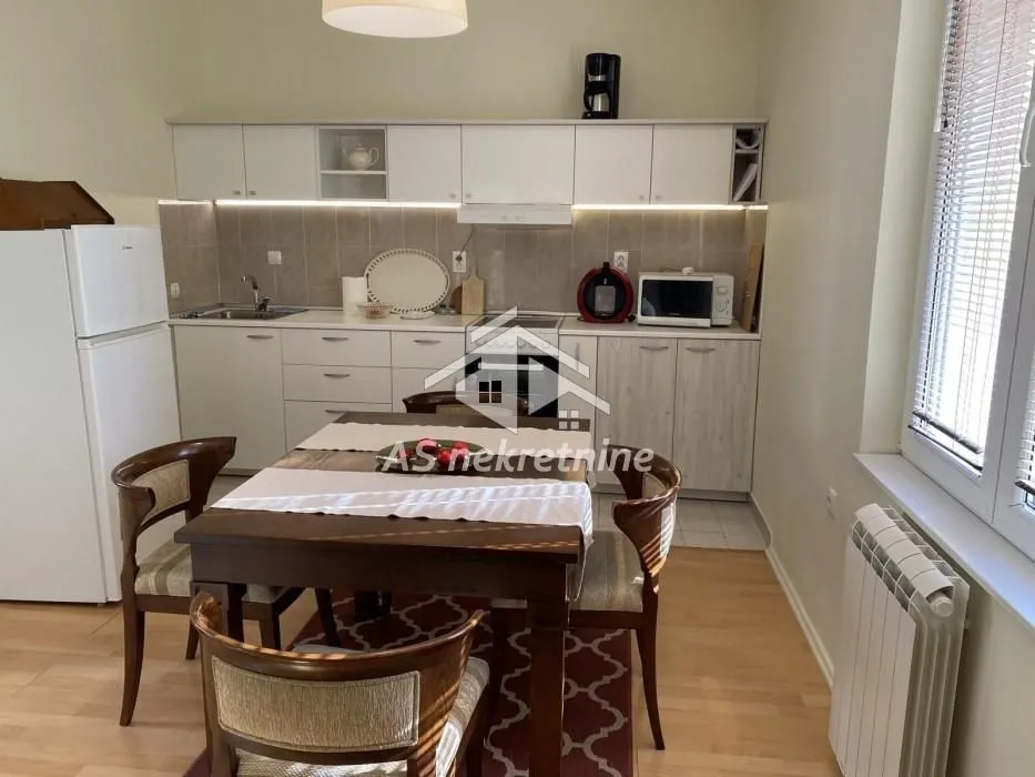 Prodaja, dvosoban stan, 60m², Voždovačka Crkva, Voždovac Sve Podlokacije